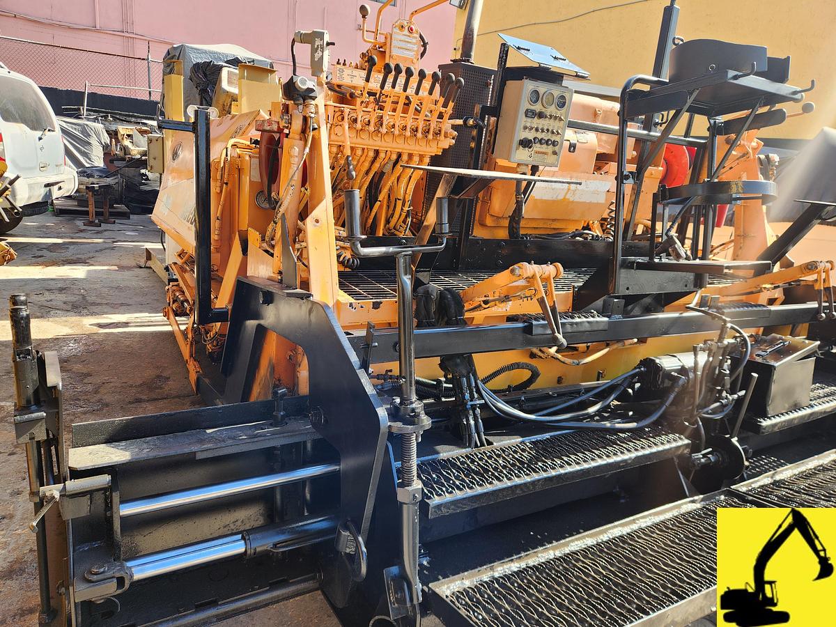 Used 2007 Leeboy 8500
