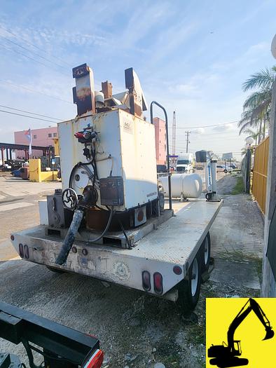 Used MRL Thermoplastic kettle premelter trailer