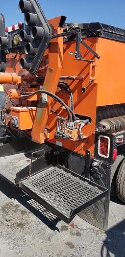 Used HD Industries Asphalt Patch Trailer