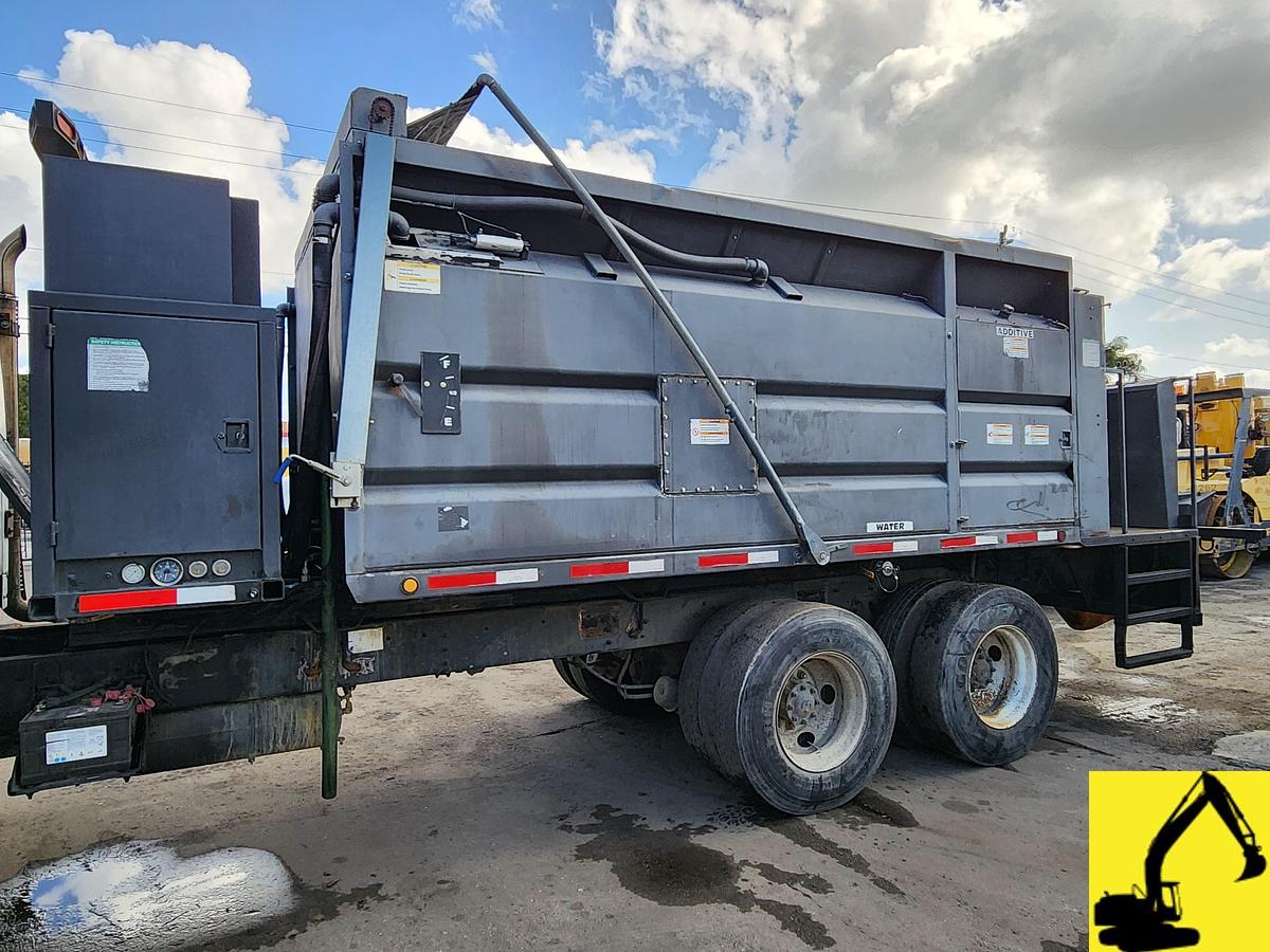 Used 2011 Bergkamp M210 Micropaver 