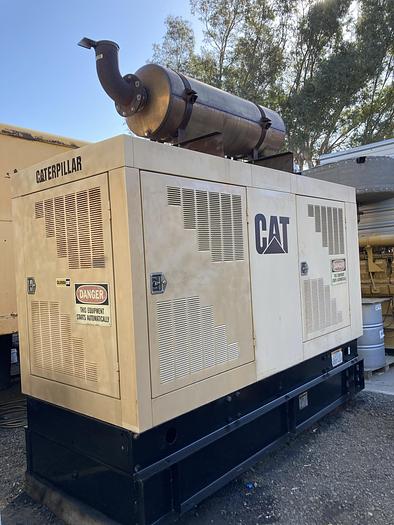 Used Caterpillar 3306 230kW Enclosed ,Base Tank