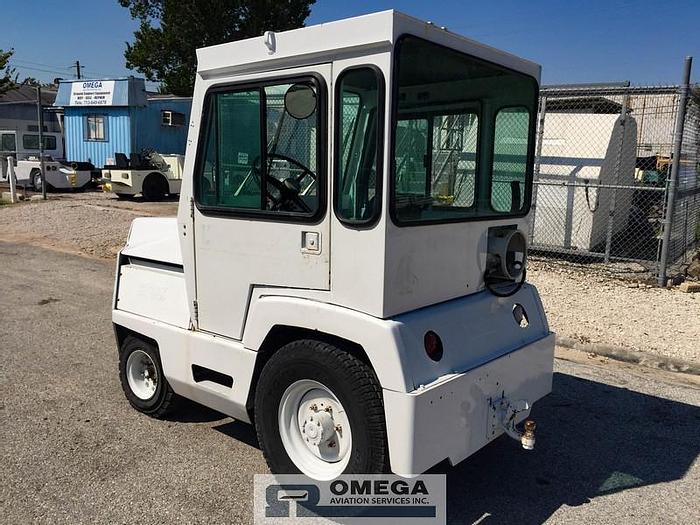 Used 1987 Clark CT-40 Baggage Tow Tractor