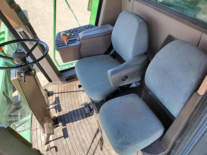 Used John Deere 9600 Combine w/ Corn + Grain Heads