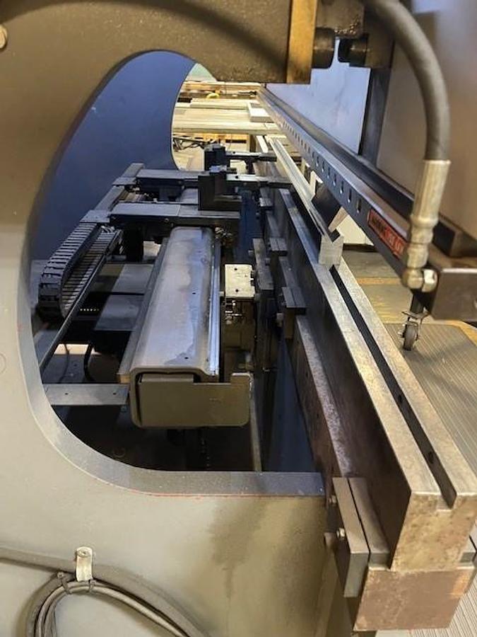 Used DIAMOND PRESS BRAKE MODEL BB 6020