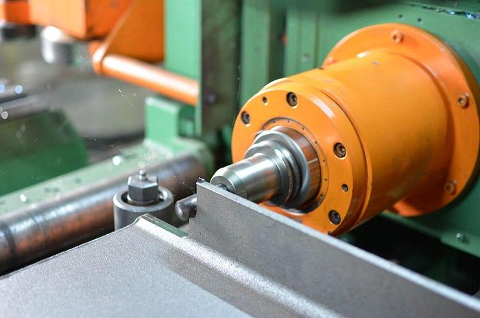 Peddi XDM-630
CNC Drill Saw Line
Carbide 3 Spindle Drill