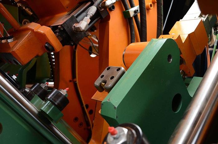 Anglemaster-HD
CNC Angle Line
Angle Capacity: 8" x 8" x 1"