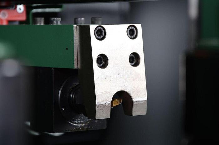 BDL-1250/9D
Beam Drill Line
9 Spindle Drill