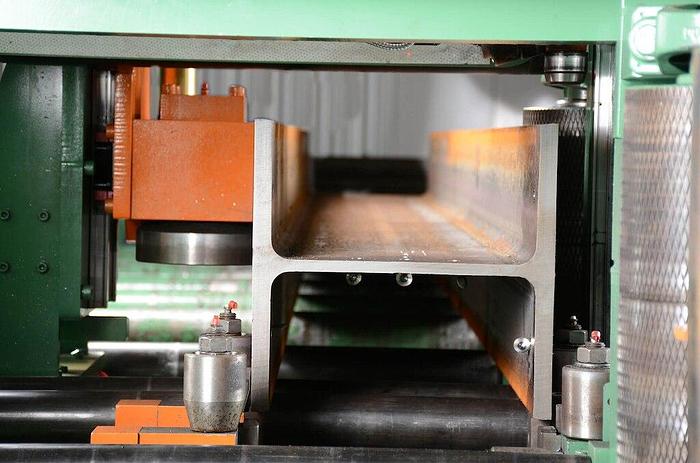 Peddi XDM-630
CNC Drill Saw Line
Carbide 3 Spindle Drill