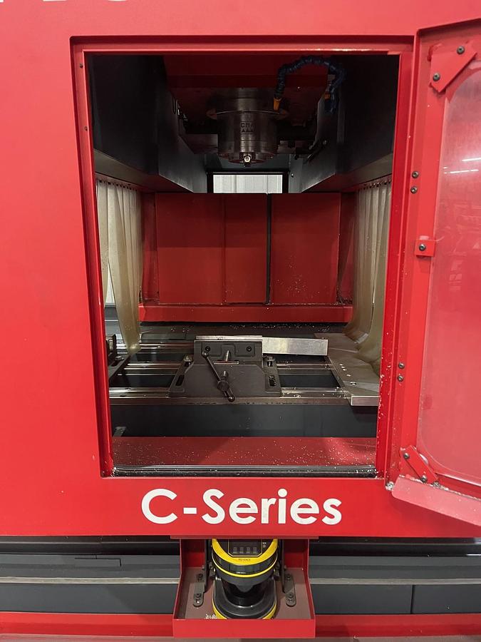 Used FLEX MACHINE TOOLS VERTICAL MACHINING CENTER