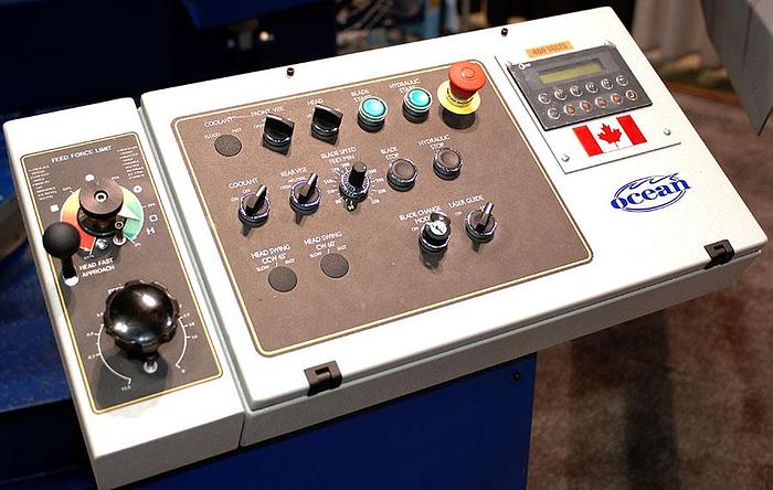 OCEAN TERMINATOR
DCM 18/42 BAND SAW