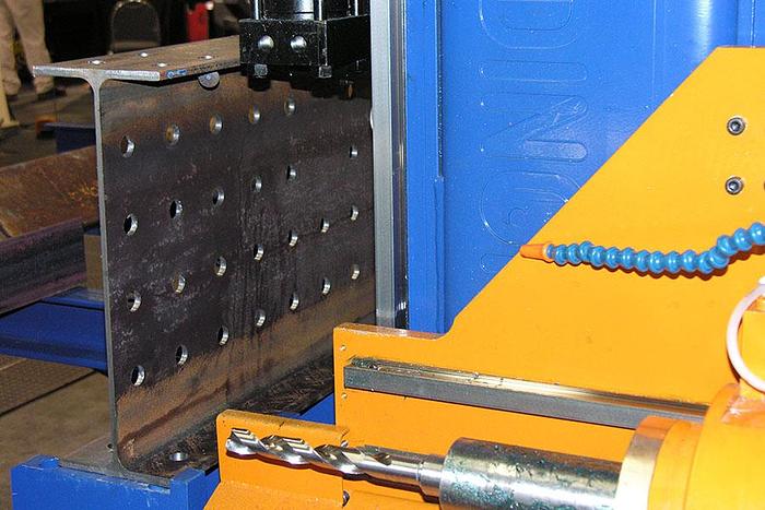 OCEAN AVENGER
SINGLE SPINDLE BEAM DRILL LINE