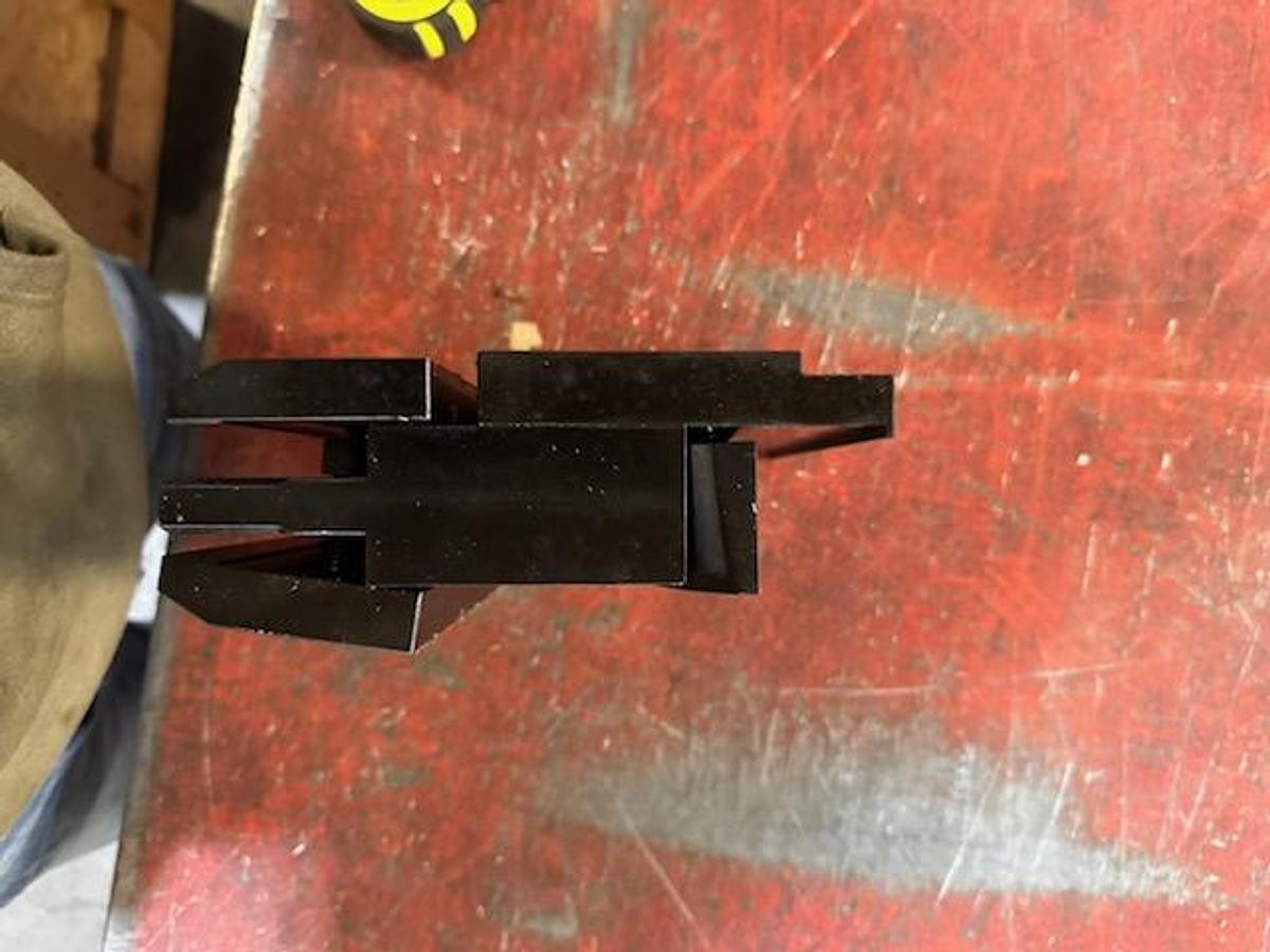 Used DIAMOND PRESS BRAKE MODEL BB 6020