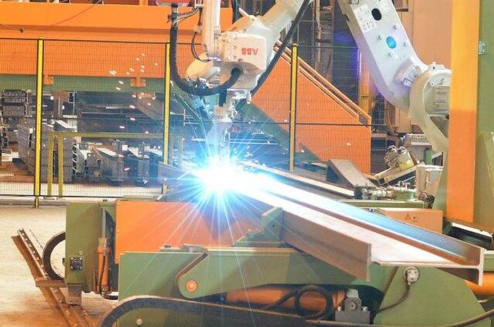 PeddiAssembler
Robotic Welding for Structural Steel
Profile Capacity: 16" x 30" x 60'