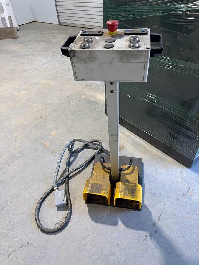 Used COMAC TUBE BENDER