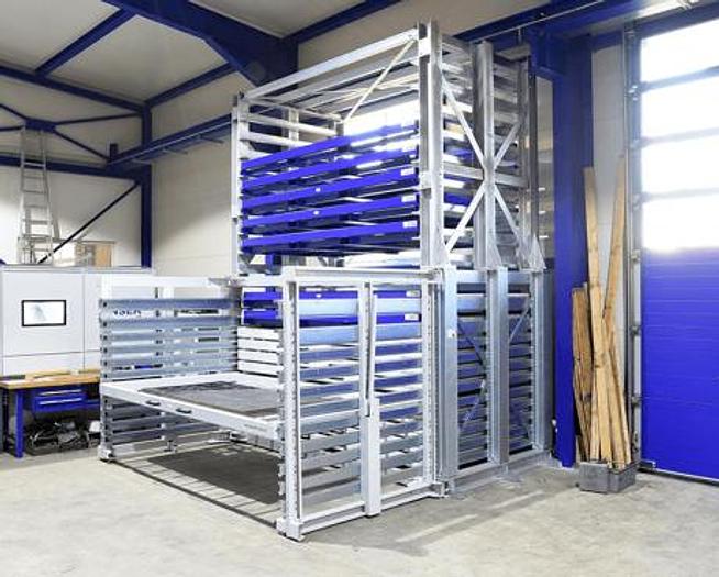 Boeckelt Exchange Tower