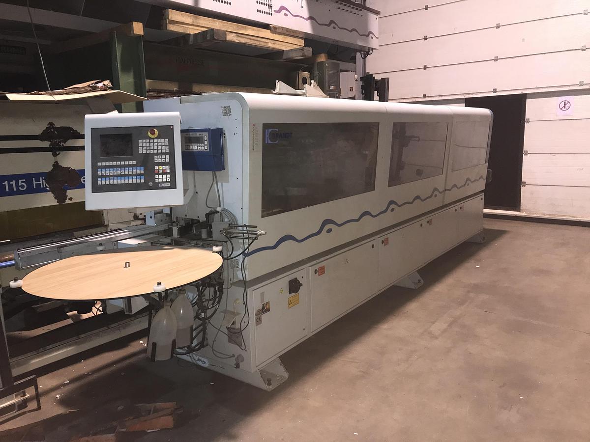 Used Orladora BRANDT KDF-660C + NORDSON MC-24, cola até 12x60mm, tupias entrada, topeja, afaga, arredond, raspadores raio, rascadores cola, liquido e escov