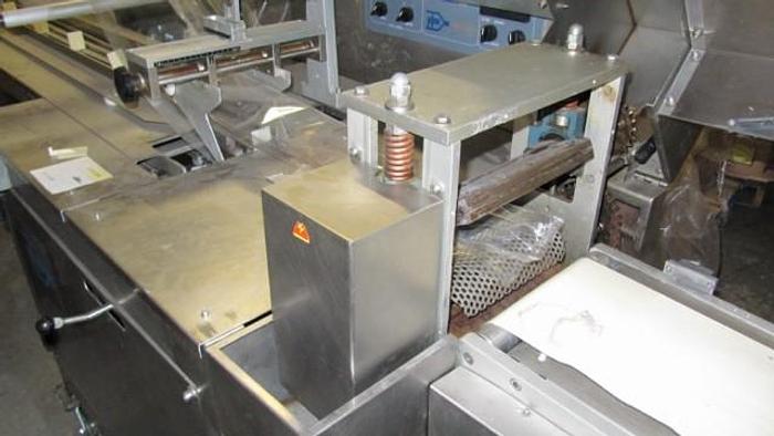 Used 1995 PFM SIERRA STAINLESS STEEL HORIZONTAL WRAPPER