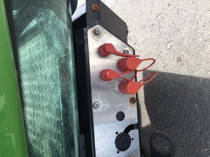 Gebruikt Ausa M 200 H