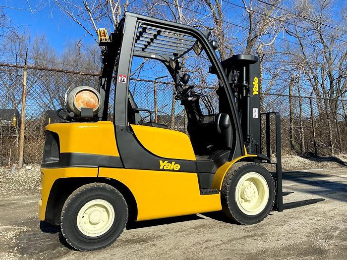 Used 2013 YALE GLP050VX PNEUMATIC FORKLIFT
