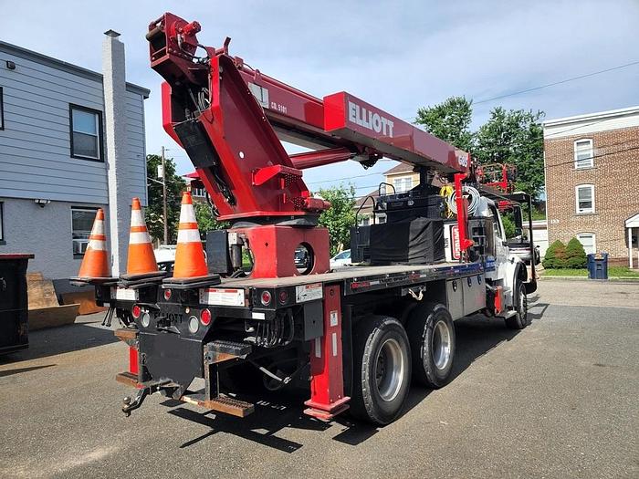 Used 2017 Elliott G85R Sign Crane on 2017 Freightliner M2-106 6x4 Reg Cab Flatbed Truck - MB7599