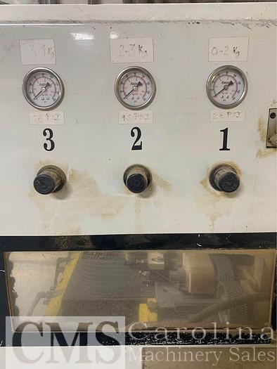 Used 1999 Leadermac Compact 523C Moulder