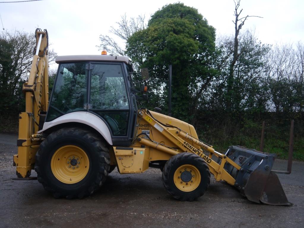 Used New Holland LB95 Backhoe Loader
