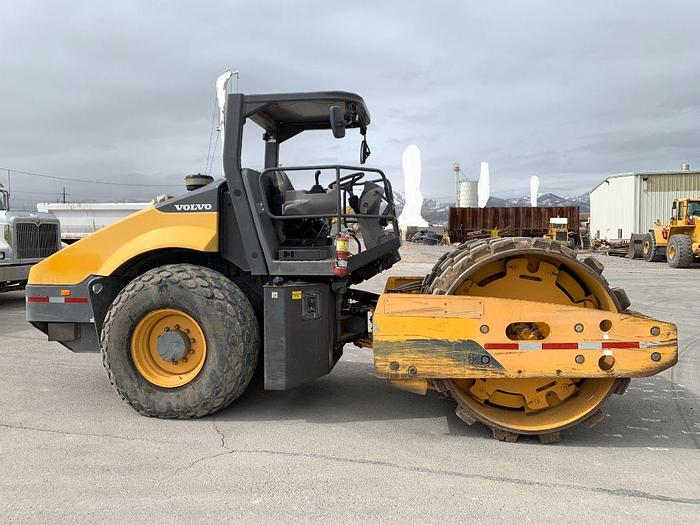 Used 2013 VOLVO SD115