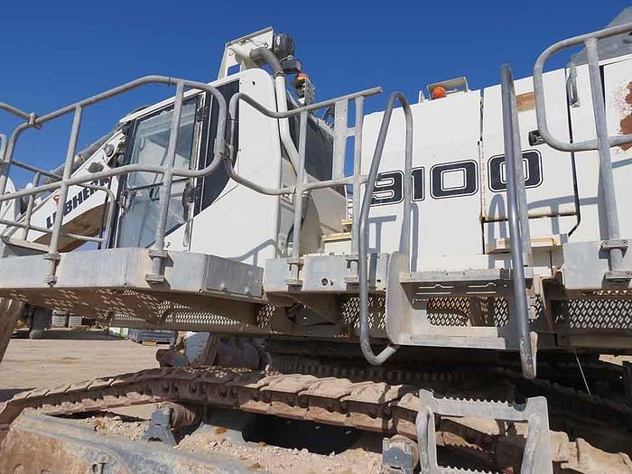 Used 2017 LIEBHERR R9100 