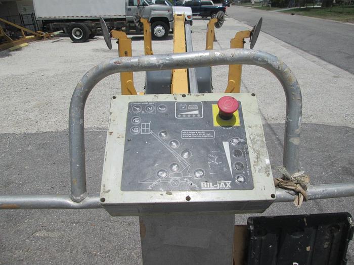 Used 2006 BIL-JAX Model 3632T Electric Towable Manlift