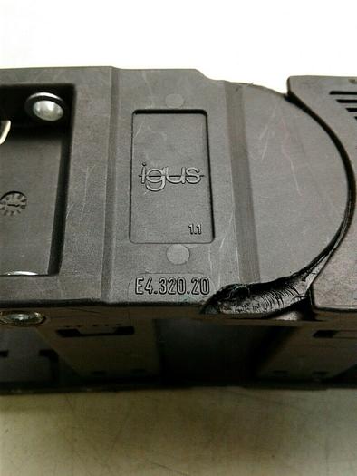 igus E4.32.01( 2 pieces) E4.32.02 (3 pieces) E4.320.20