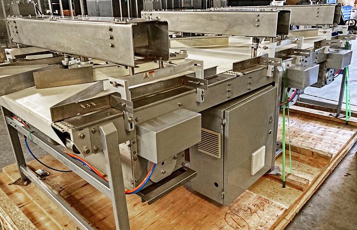 Used USED Big Conveyor for Flow-Wrapper System for Nutrition Bars — (Machine 2 of a 6-piece system)