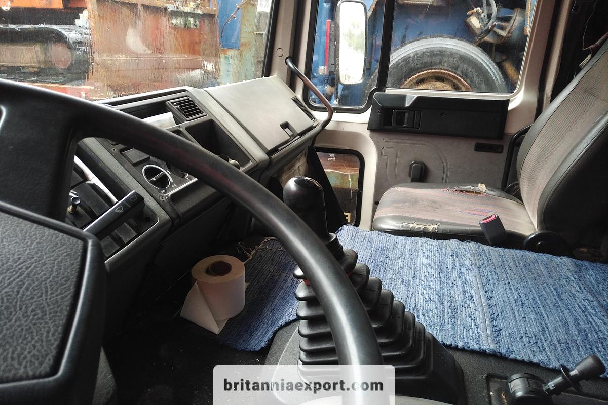 Used 1993 VOLVO FL614 210 Turbo Intercooler | 14 Ton | Manual Pump | Isothermic Box Truck