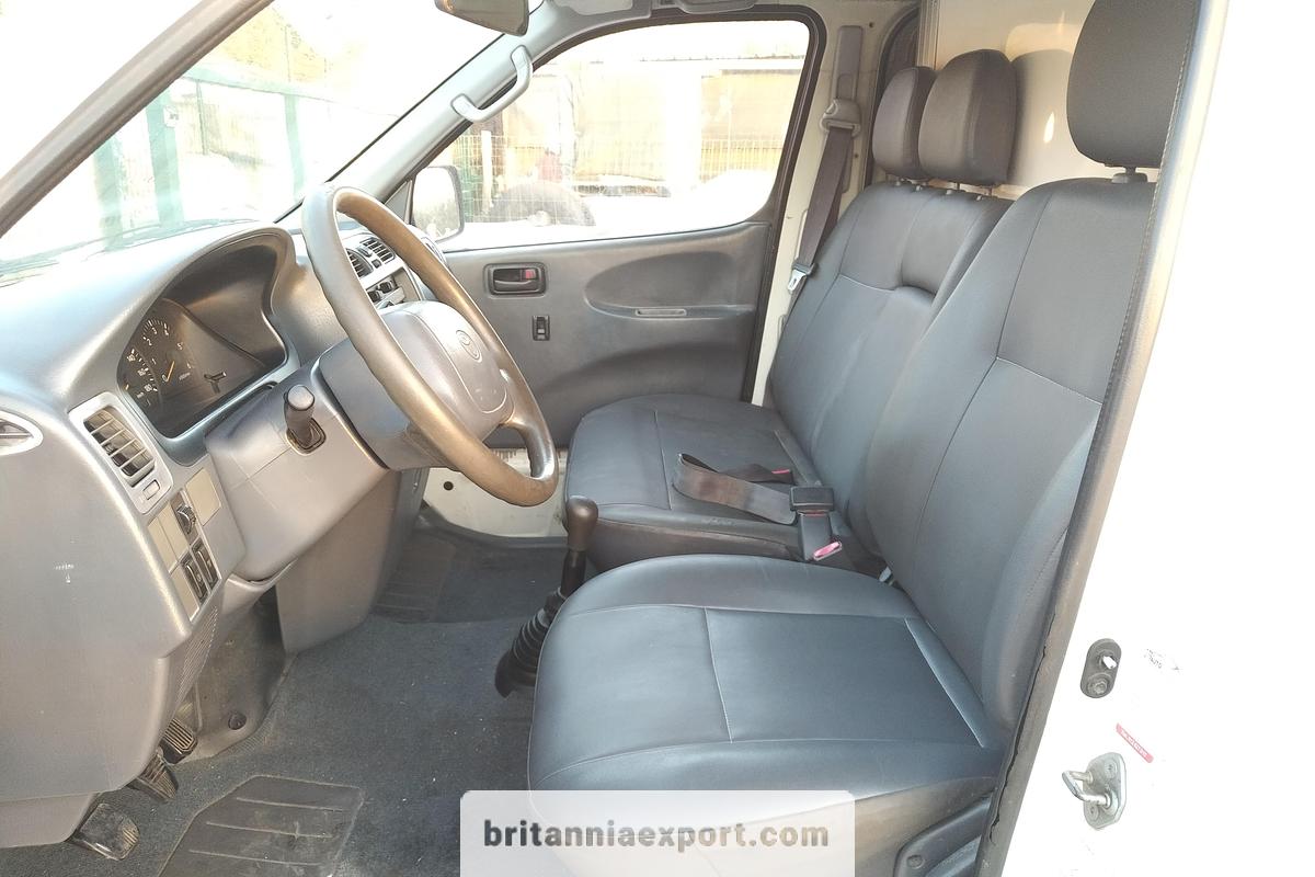 Used 2004 Toyota Hiace 2.5 D-4D Insulated Cold Room Panel Van