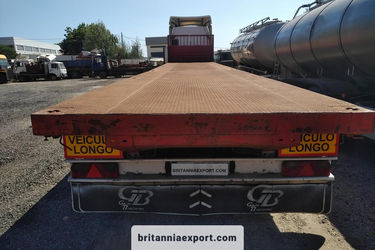 Used 1991 Trouillet  ST3340 Heavy Duty Flatbed Semi-Trailer Container Twist Locks 33500 Kg GVW