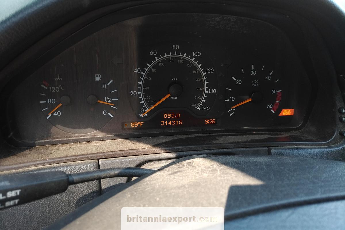 Used 1999 MERCEDES-BENZ E300 Turbo Diesel W210 OM606 - USA Specification