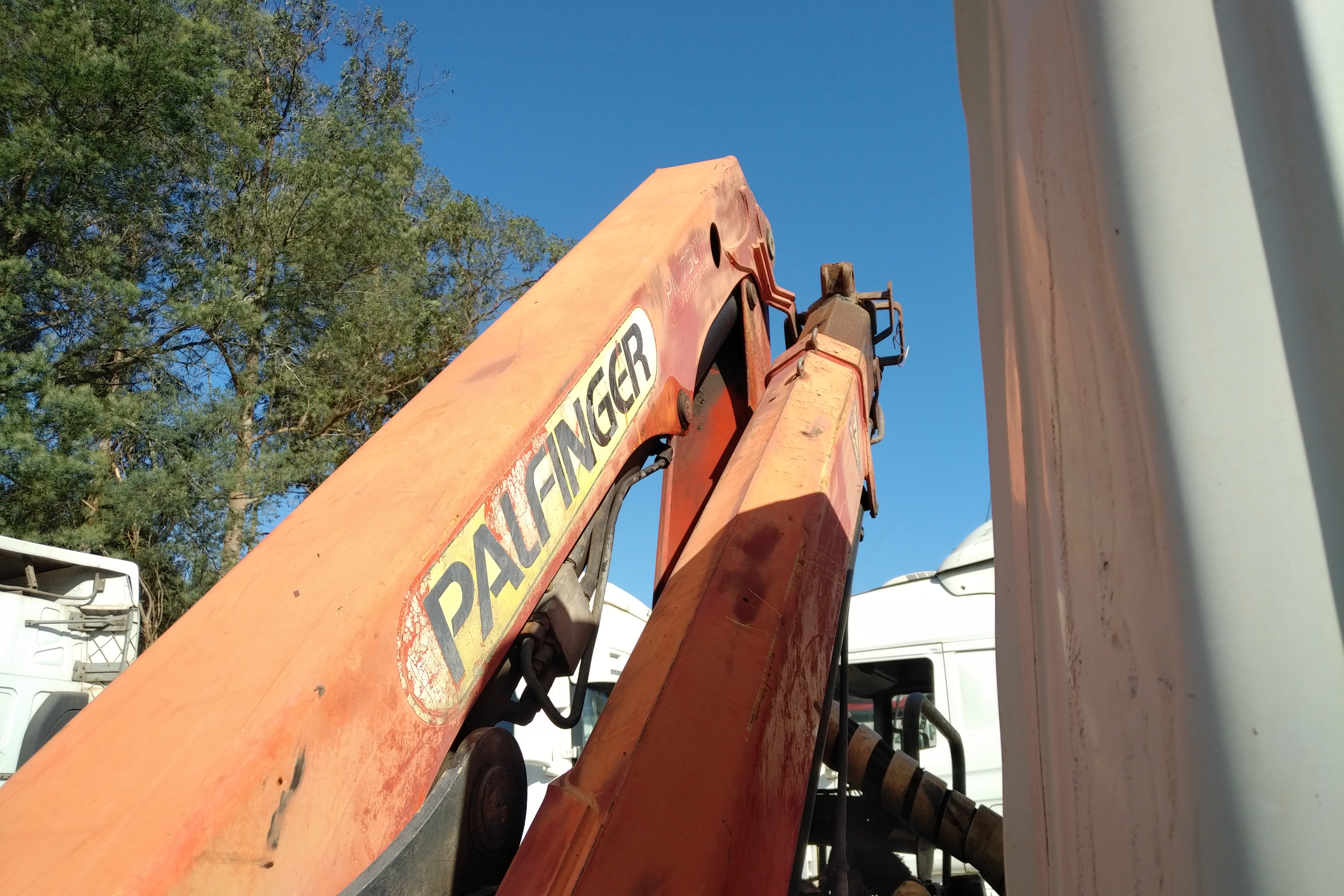 Used 2015 SCANIA P280 Manual Euro 6 4x2 Palfinger PK 7501 Performance Crane Remote Control
