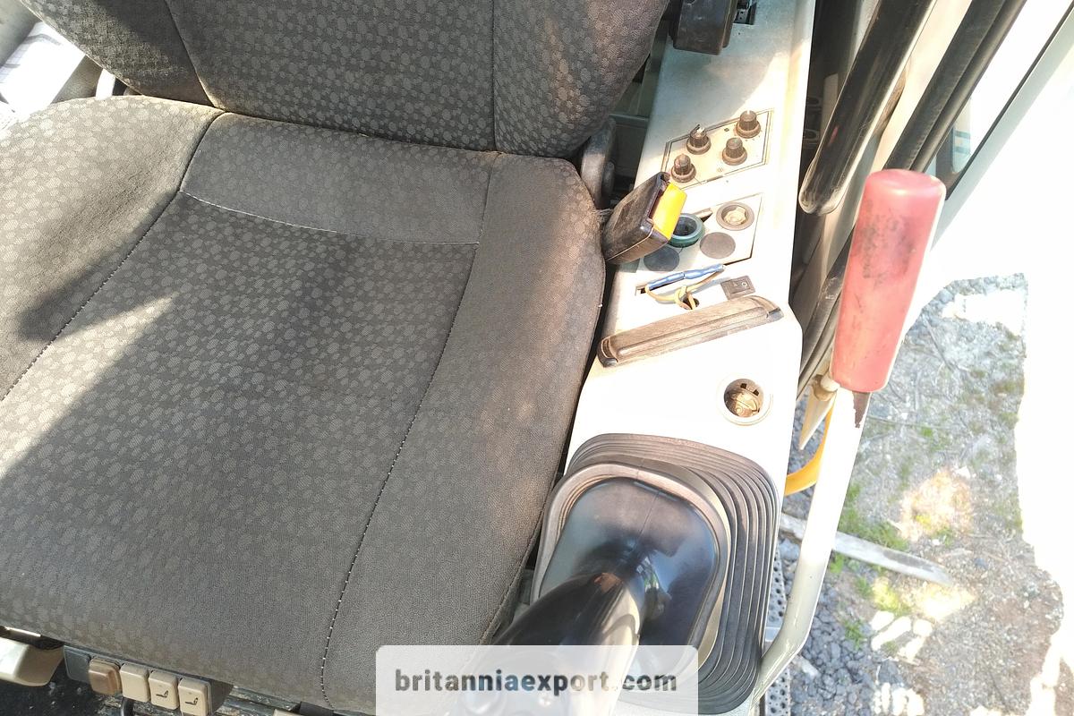 Used 2001 LIEBHERR  A924 Litronic Wheeled Excavator with Grab | Front Blade