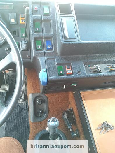 Used 1988 VOLVO F12 360 6X2 26 ton tipper.