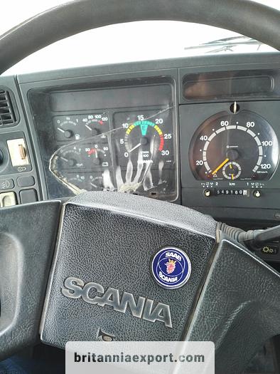 Used 1989 Scania P 93M 250 19 ton flatbed truck
