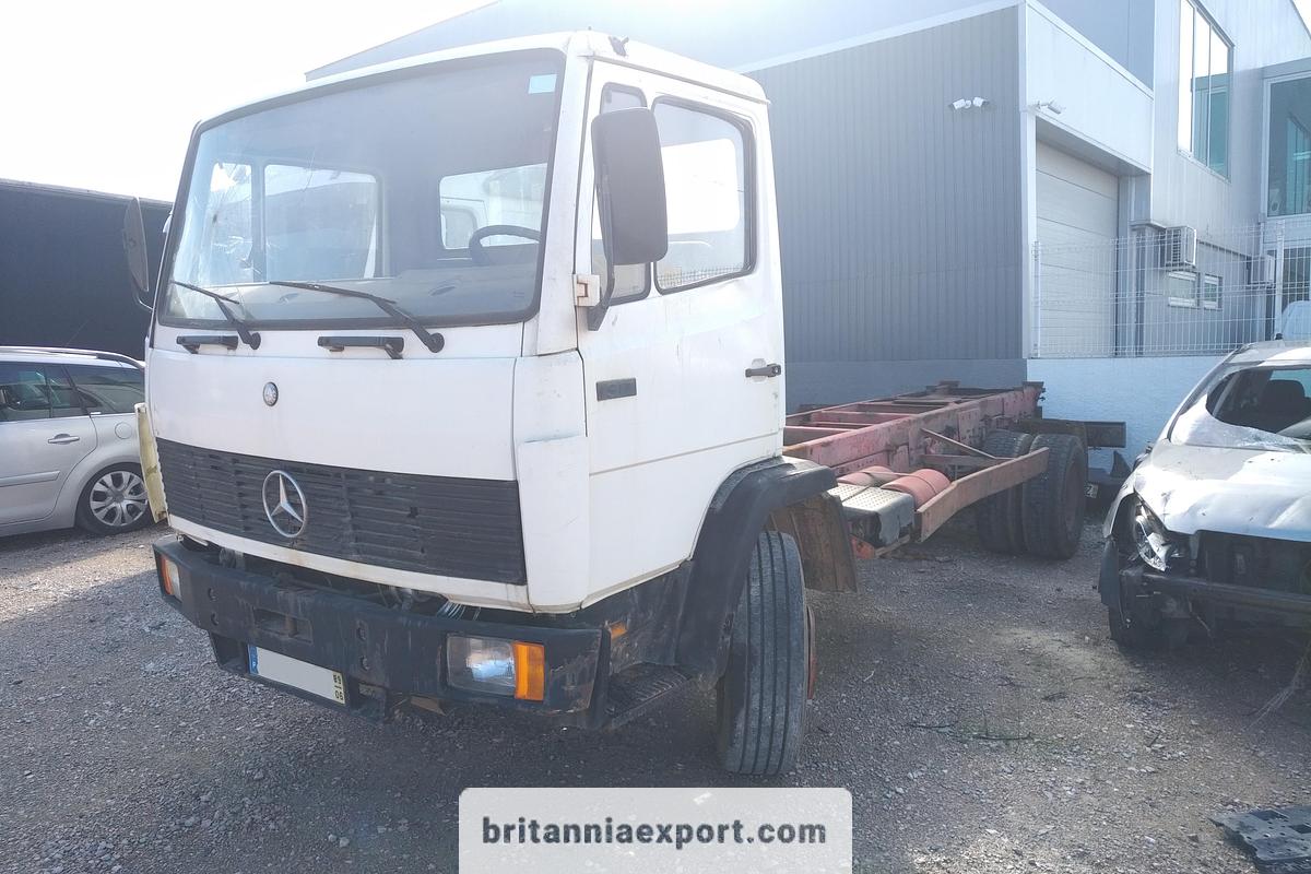 Used 1989 MERCEDES-BENZ 1317 OM366 6 Cylinder 13 Ton Chassis Cab Truck