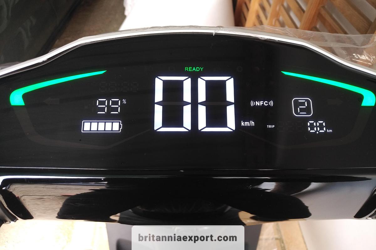 2026 Luyuan MKK Pro Max High Speed Electric Scooter (80 km/h | 5200W | 150 km Range)