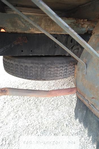 Used 1985 TOYOTA Dyna BU30 3.0 diesel 6 tyres 5.5 ton truck.