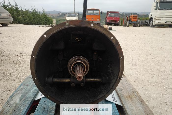 Used 2000 ZF Ecolite S5-42 5 speed manual gearbox.