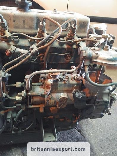 Used 1988 Nissan SD22 2.2 diesel engine.