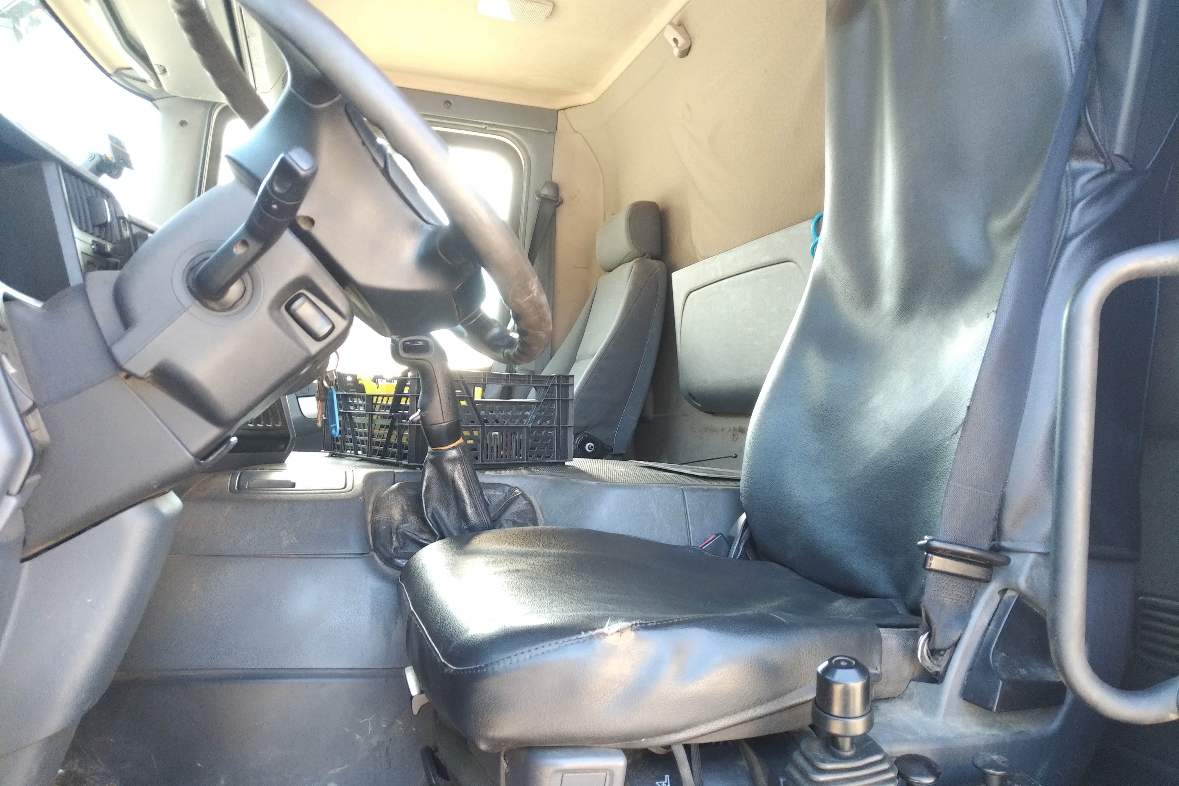 Used 2015 SCANIA P280 Manual Euro 6 4x2 Palfinger PK 7501 Performance Crane Remote Control