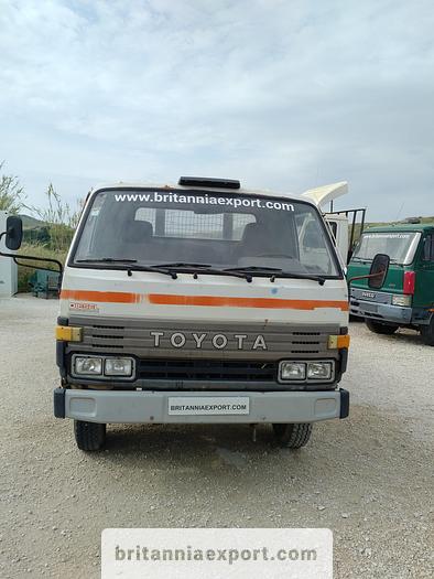 Used 1989 TOYOTA Dyna 300 14B 7.5 ton 3 way tipper