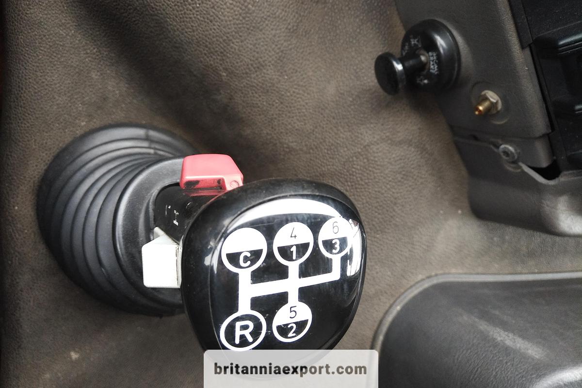 Used 1996 VOLVO FL10 320 | 8x2 12 Tyres | Euro 2 |  32 Ton Curtainsider Truck