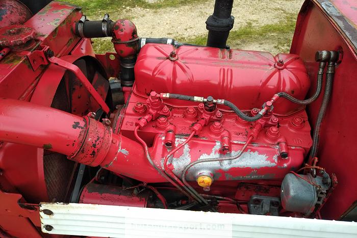 Used 1966 McCormick International 523 farm tractor