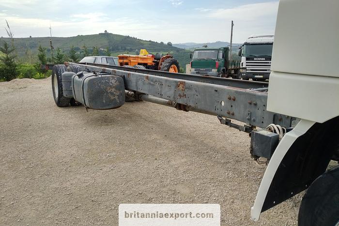 Used 2006 DAF CF 75 310 ZF 16 manual Euro 3 chassis cab truck.