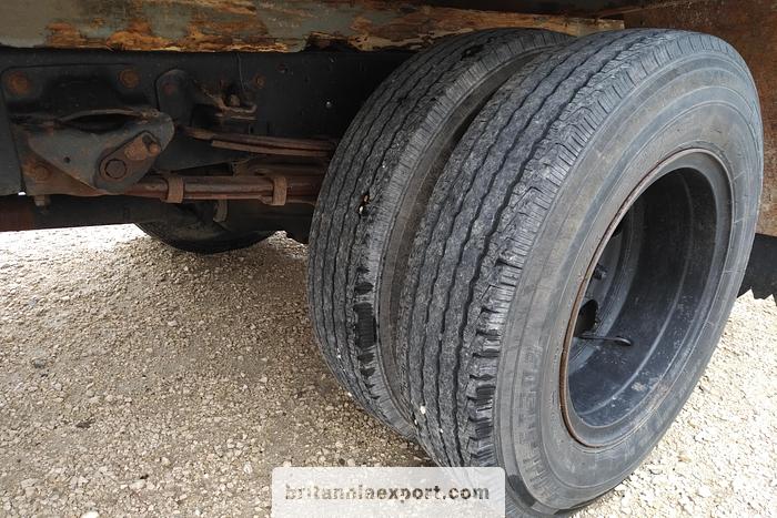 Used 1985 TOYOTA Dyna BU30 3.0 diesel 6 tyres 5.5 ton truck.